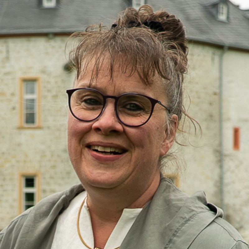  Christiane L�er